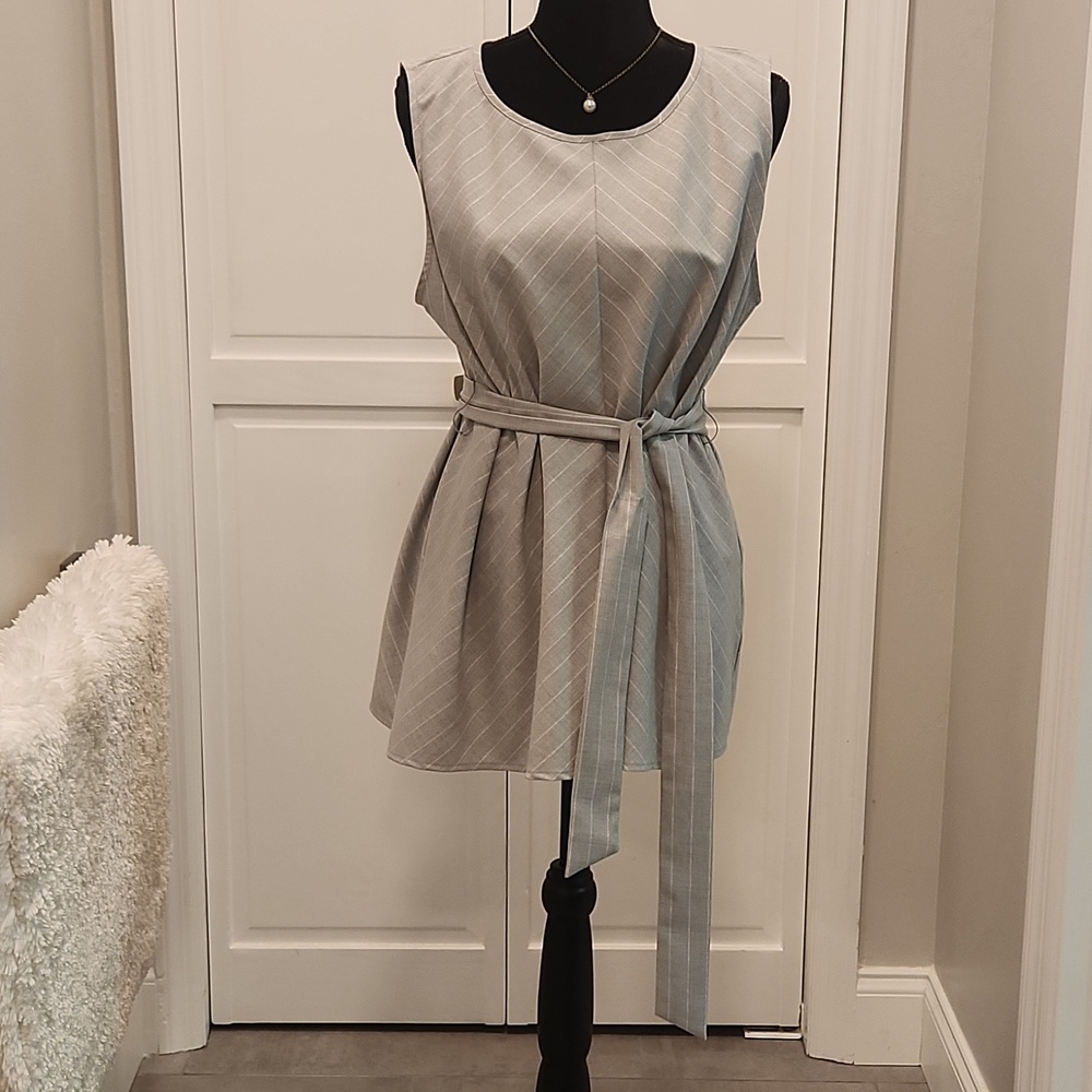 Ladie's blouse